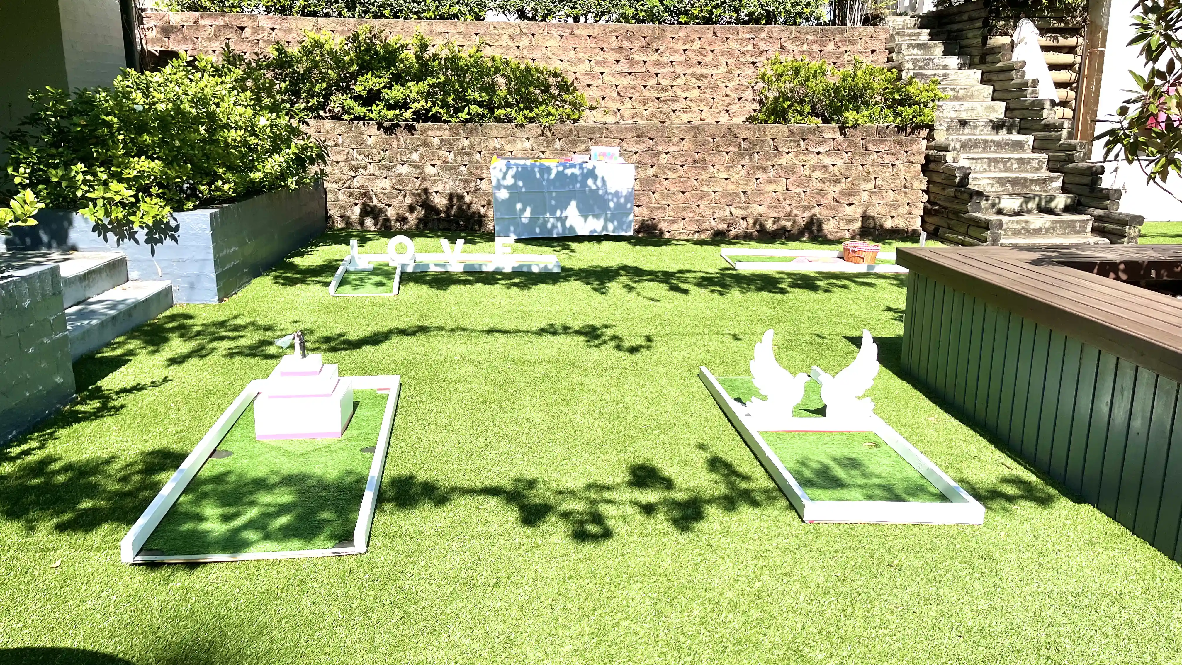 Unique Mini Golf Wedding Attraction